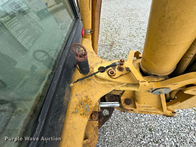 image for item DO0742 2000 Caterpillar 416C backhoe