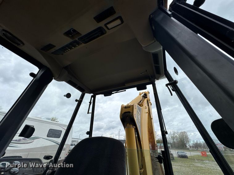 image for item DO0742 2000 Caterpillar 416C backhoe