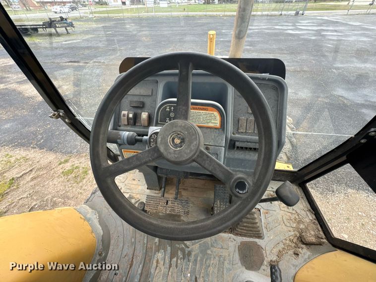 image for item DO0742 2000 Caterpillar 416C backhoe