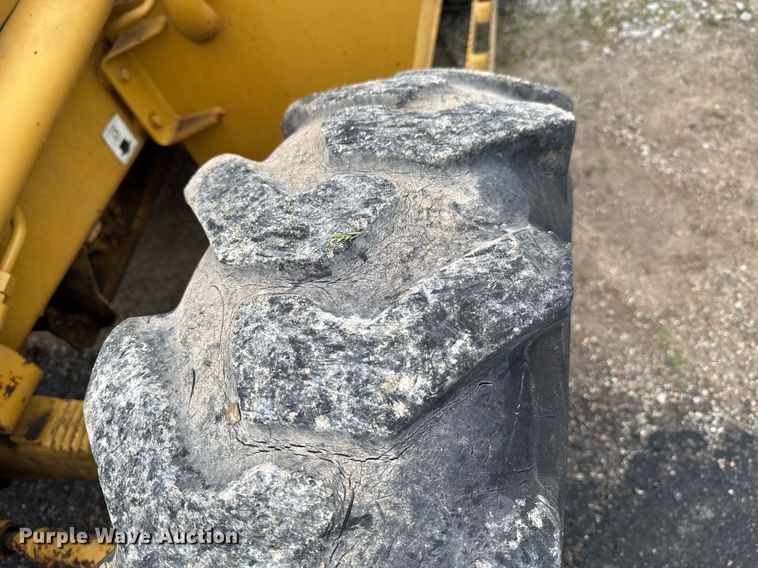 image for item DO0742 2000 Caterpillar 416C backhoe