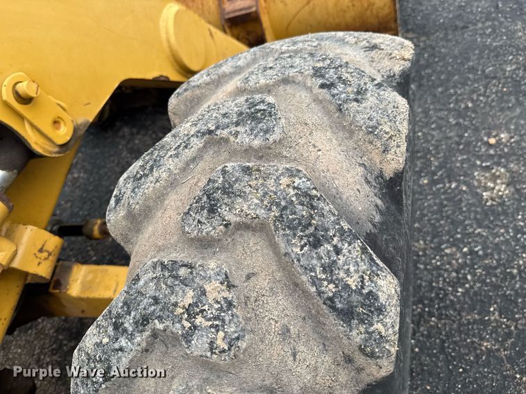 image for item DO0742 2000 Caterpillar 416C backhoe