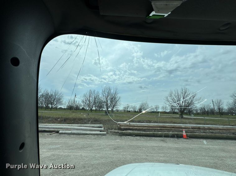 image for item DO0768 2007 Freightliner Business Class M2 bucket truck