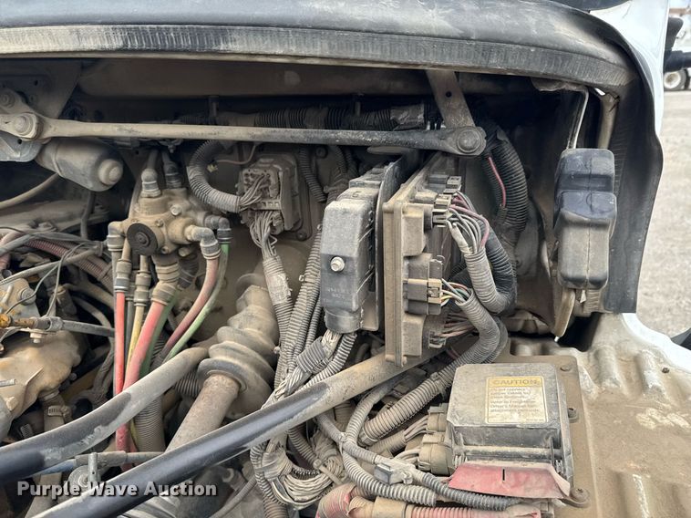 image for item DO0768 2007 Freightliner Business Class M2 bucket truck