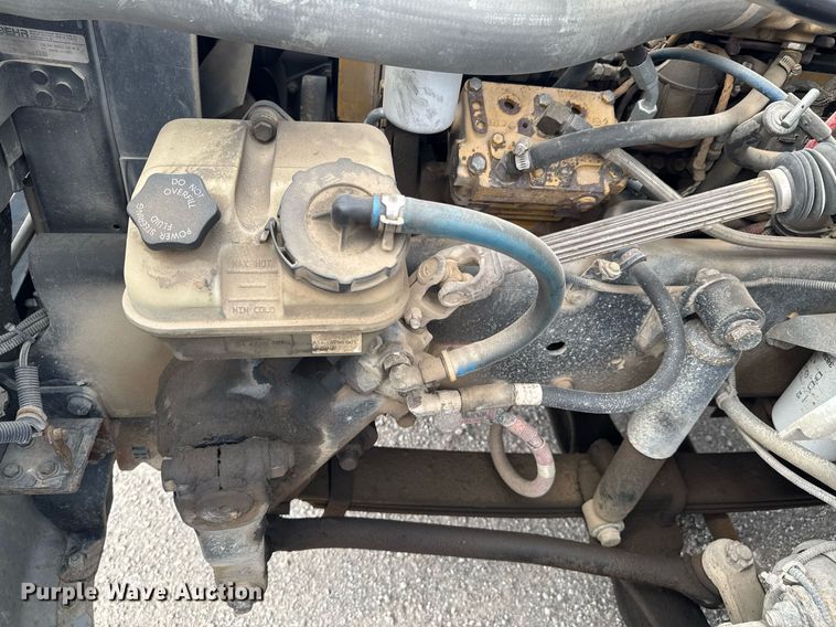 image for item DO0768 2007 Freightliner Business Class M2 bucket truck