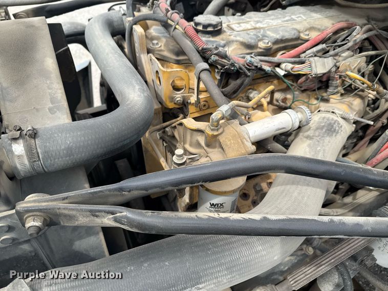 image for item DO0768 2007 Freightliner Business Class M2 bucket truck