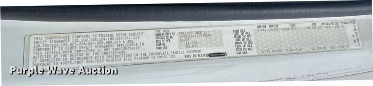 image for item DO0768 2007 Freightliner Business Class M2 bucket truck