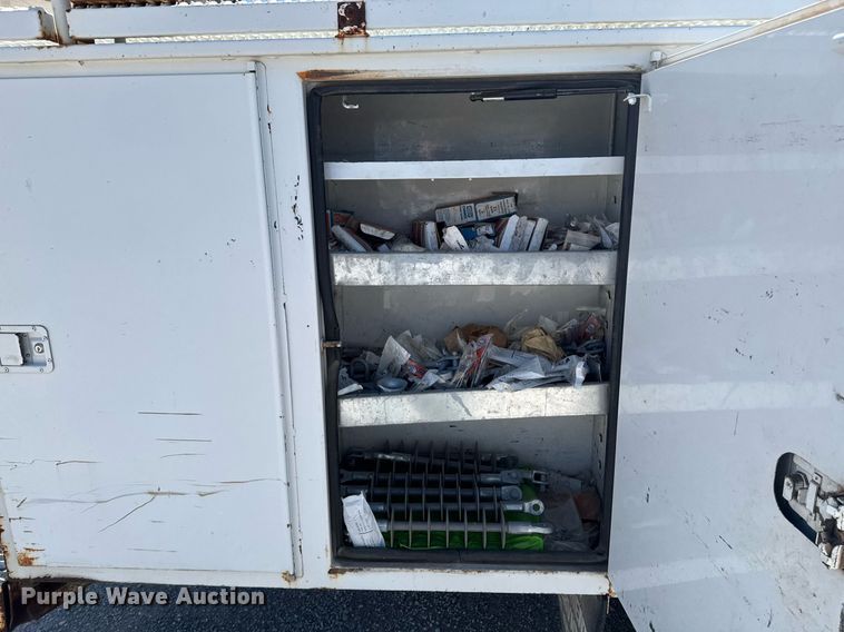 image for item DO0770 2009 Freightliner Business Class M2 bucket truck