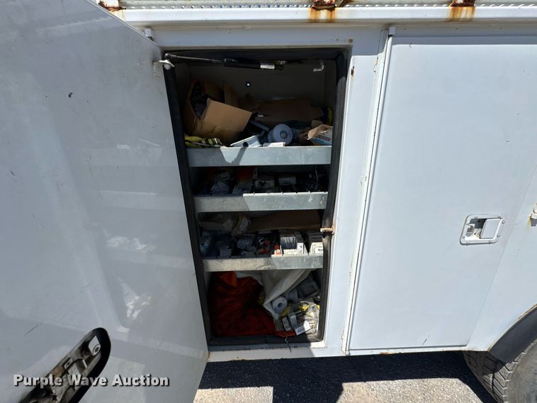 image for item DO0770 2009 Freightliner Business Class M2 bucket truck