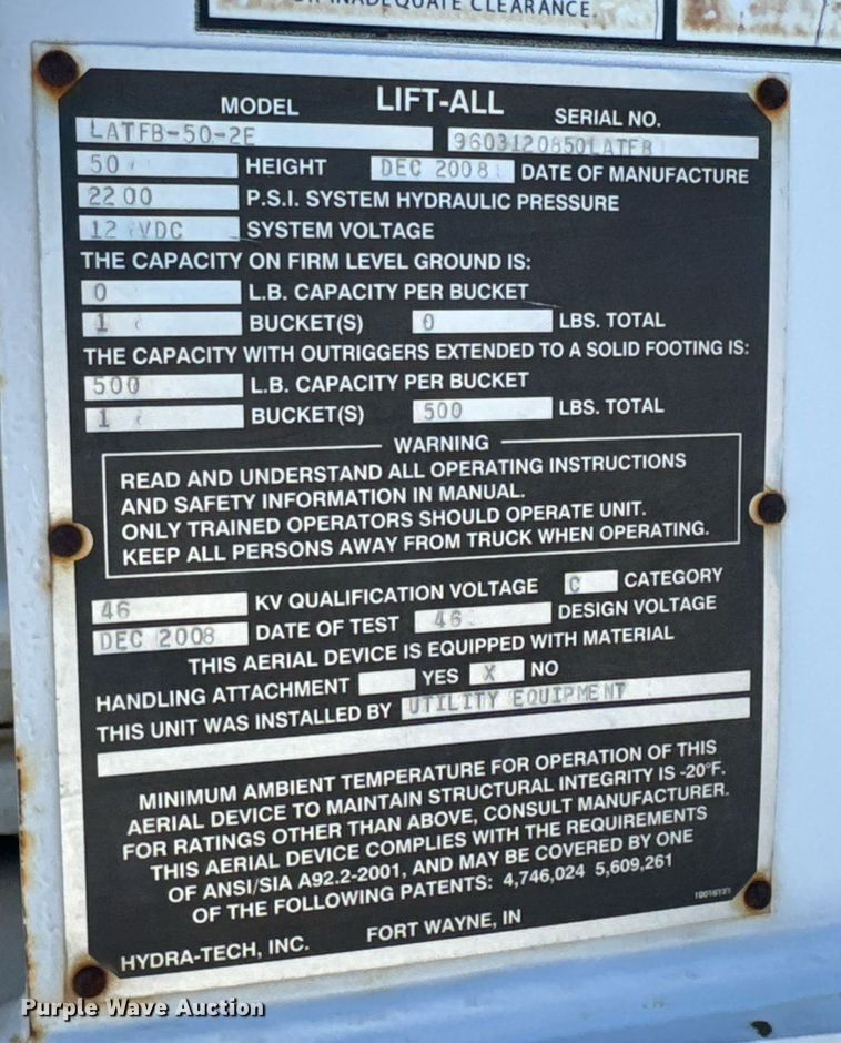 image for item DO0770 2009 Freightliner Business Class M2 bucket truck