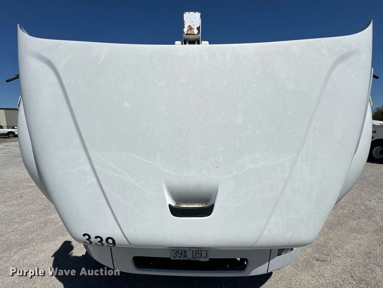 image for item DO0770 2009 Freightliner Business Class M2 bucket truck