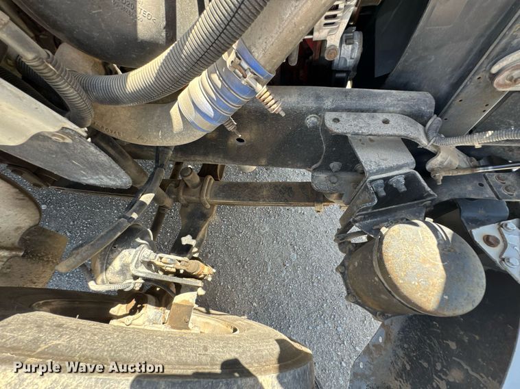 image for item DO0770 2009 Freightliner Business Class M2 bucket truck