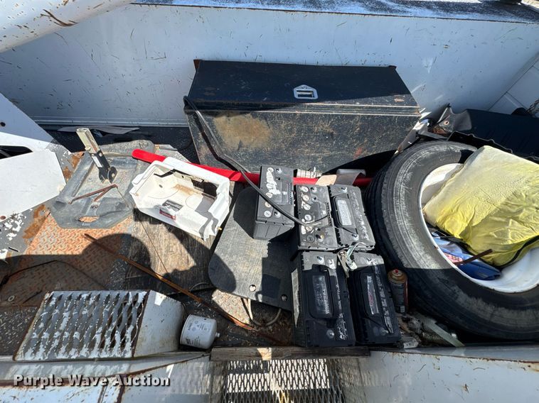 image for item DO0771 2008 International 4300 bucket truck