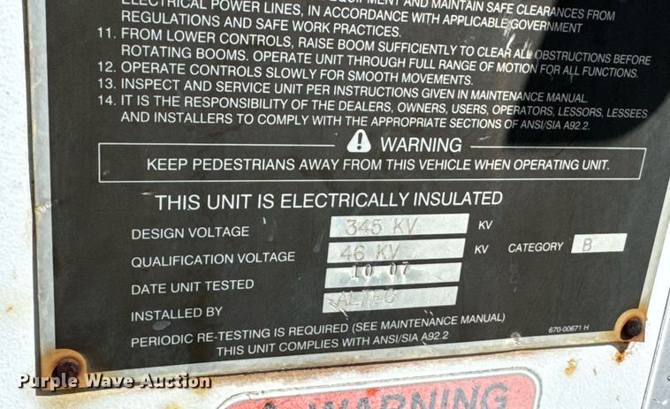 image for item DO0771 2008 International 4300 bucket truck