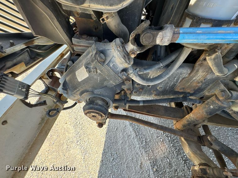 image for item DO0771 2008 International 4300 bucket truck