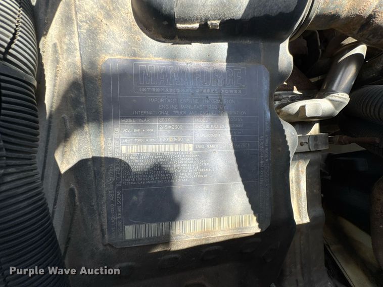 image for item DO0771 2008 International 4300 bucket truck