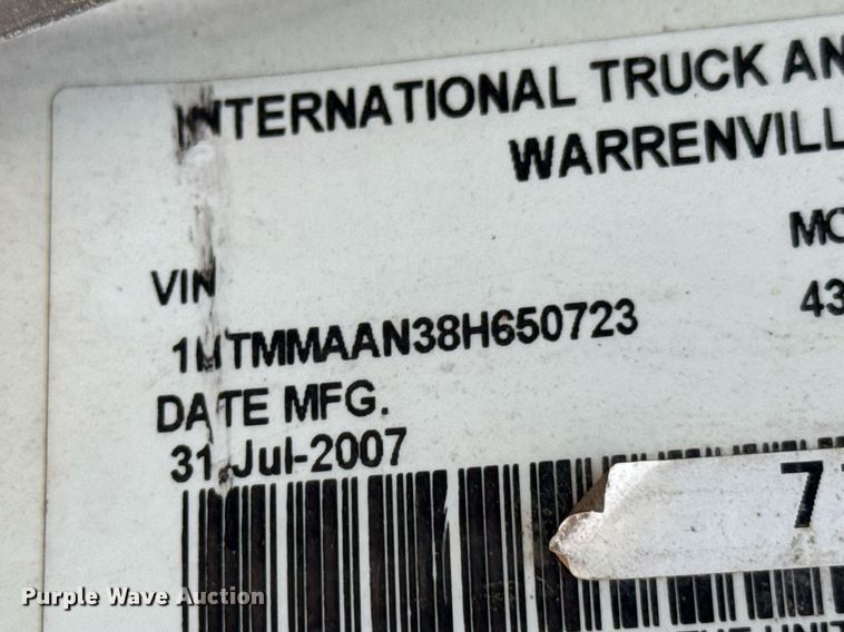 image for item DO0771 2008 International 4300 bucket truck