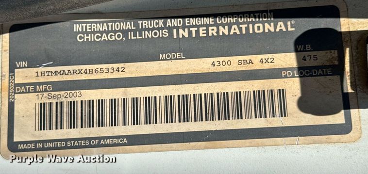 image for item DO0777 2004 International 4300 digger derrick truck