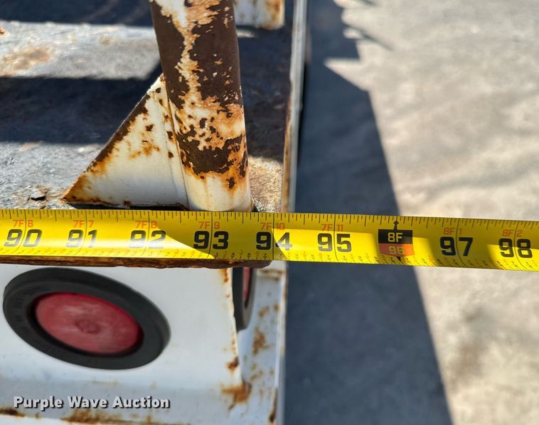 image for item DO0779 2005 International 4300 digger derrick truck