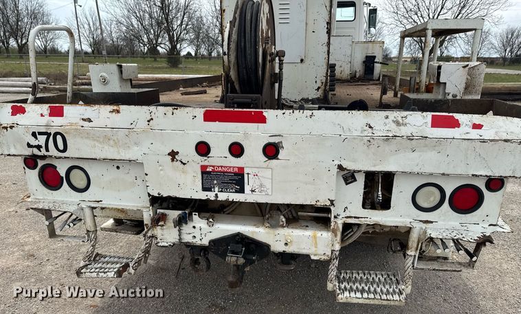 image for item DO0780 2002 Freightliner FL80 digger derrick truck