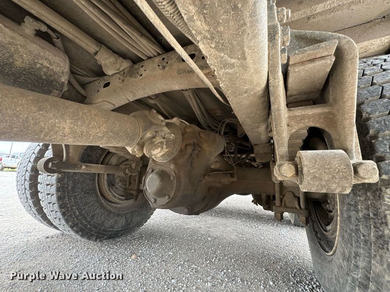 image for item DO0780 2002 Freightliner FL80 digger derrick truck