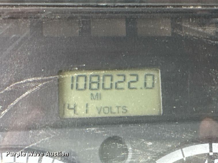 image for item DO0780 2002 Freightliner FL80 digger derrick truck