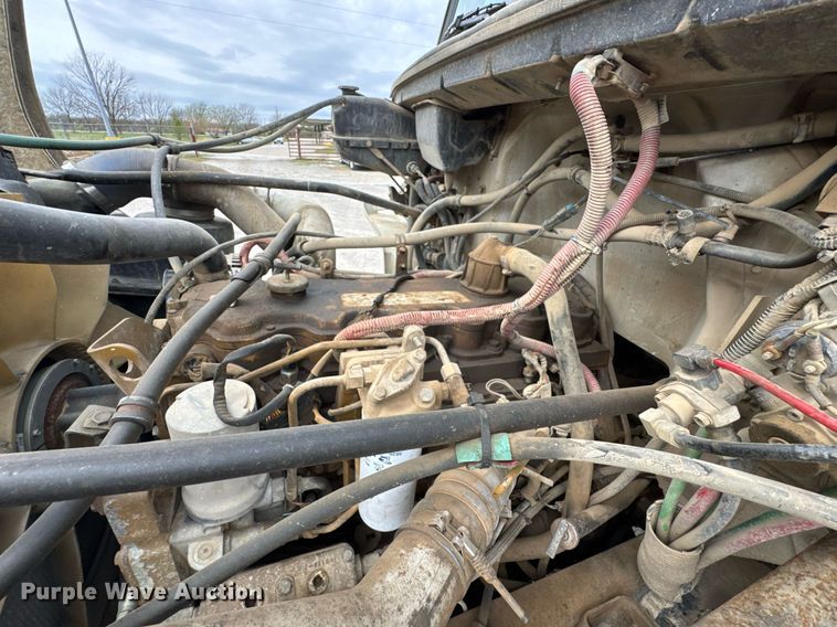 image for item DO0780 2002 Freightliner FL80 digger derrick truck