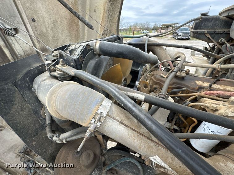 image for item DO0780 2002 Freightliner FL80 digger derrick truck