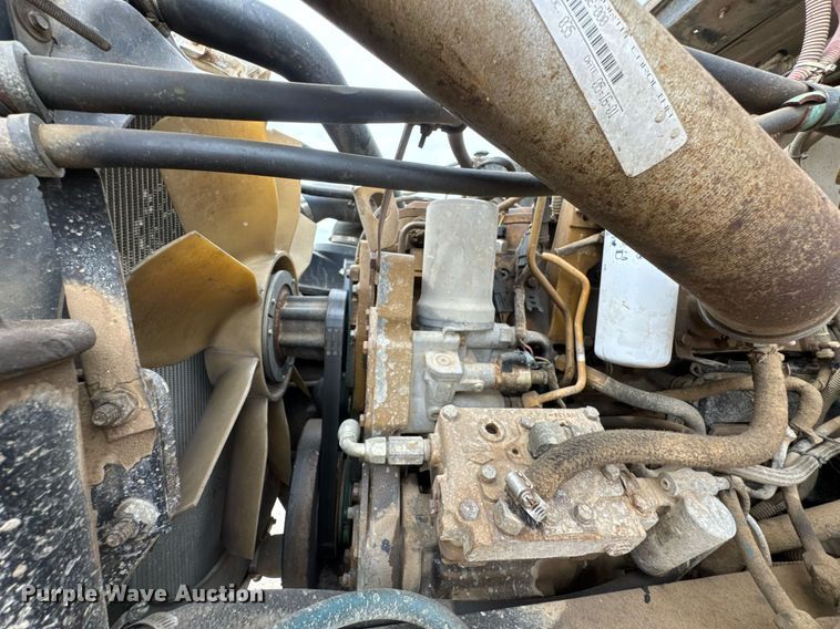 image for item DO0780 2002 Freightliner FL80 digger derrick truck