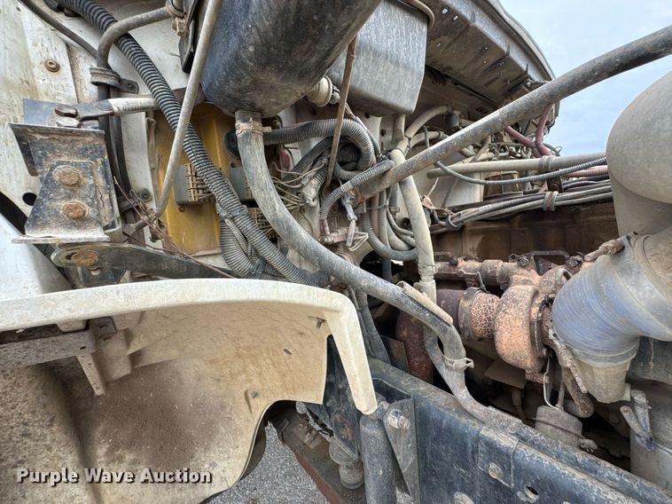 image for item DO0780 2002 Freightliner FL80 digger derrick truck