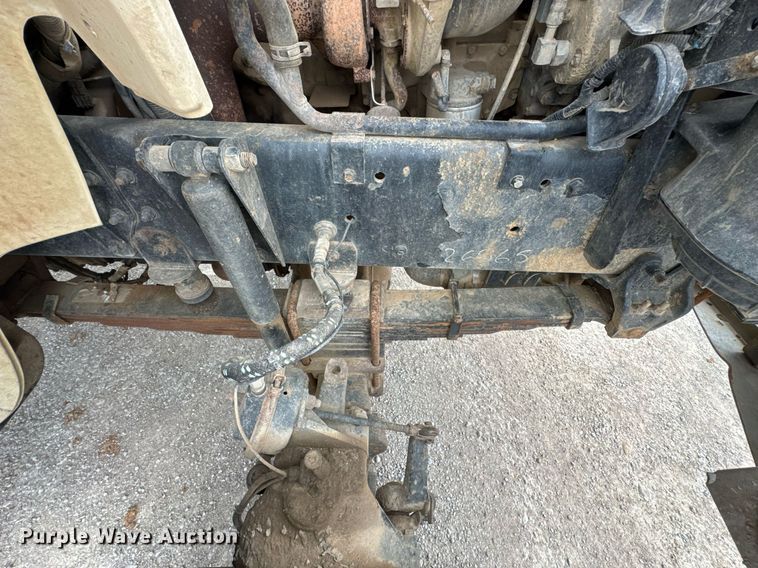 image for item DO0780 2002 Freightliner FL80 digger derrick truck