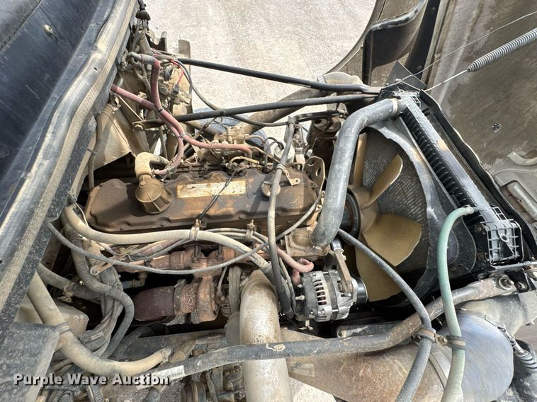 image for item DO0780 2002 Freightliner FL80 digger derrick truck