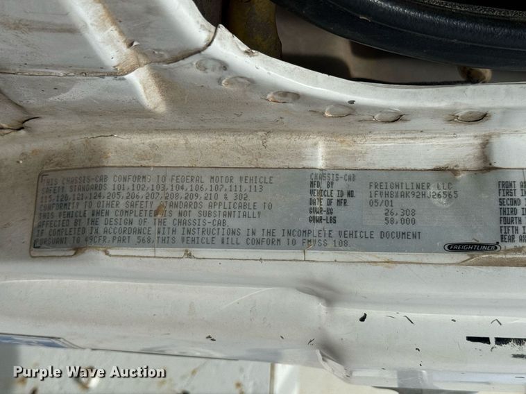 image for item DO0780 2002 Freightliner FL80 digger derrick truck