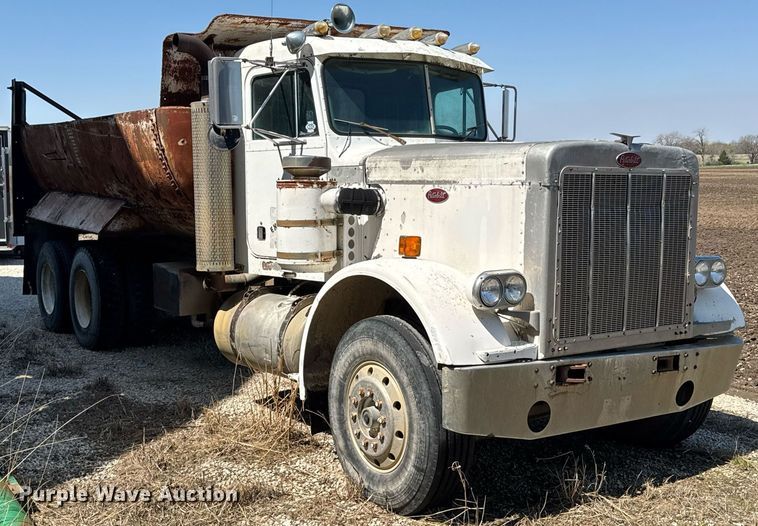 image for item DO0805 1975 Peterbilt 359A dump truck