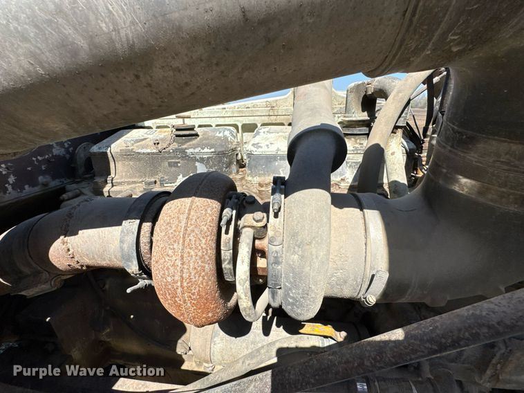 image for item DO0805 1975 Peterbilt 359A dump truck