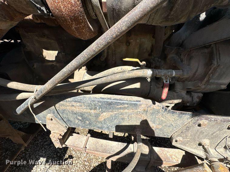 image for item DO0805 1975 Peterbilt 359A dump truck