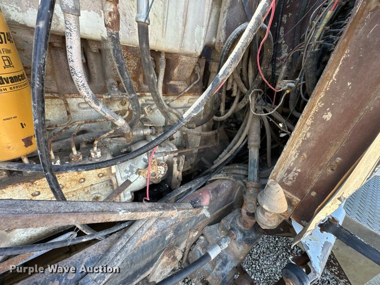 image for item DO0805 1975 Peterbilt 359A dump truck