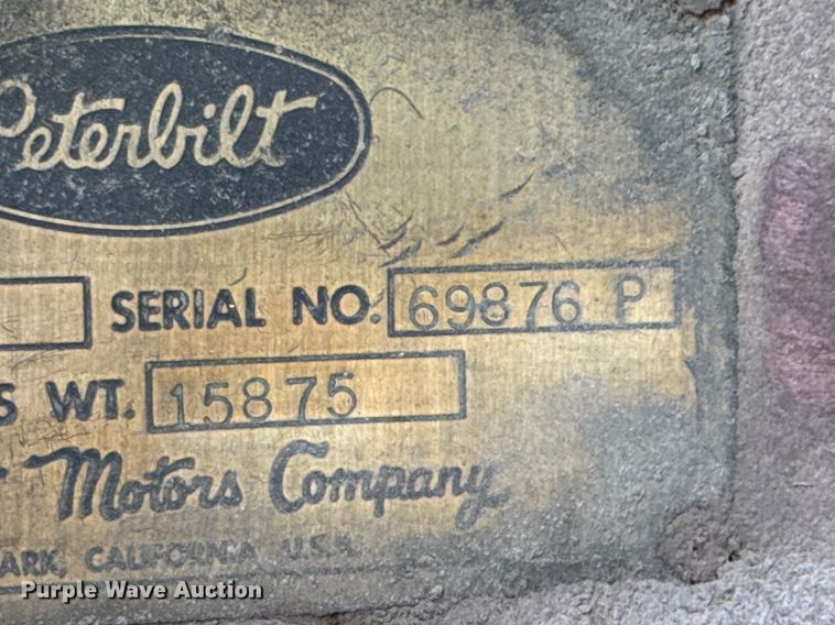 image for item DO0805 1975 Peterbilt 359A dump truck