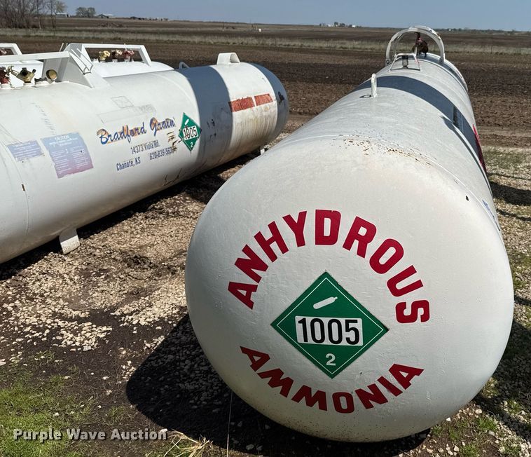 image for item DO0813 2000 Trinity Industries NH3 tank