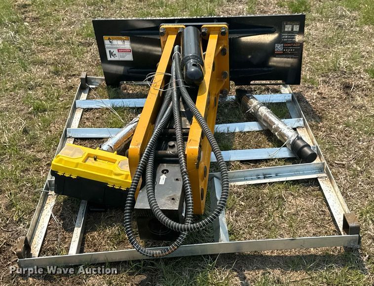 image for item DO0832 2024 Wolverine CB-11-750F skid steer breaker