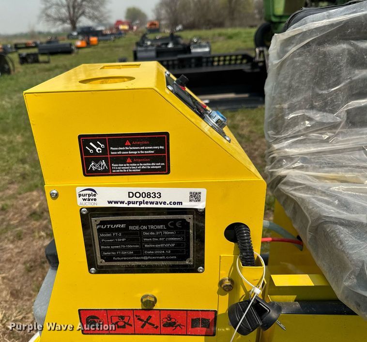 image for item DO0833 2024 Future FT-2 power trowel