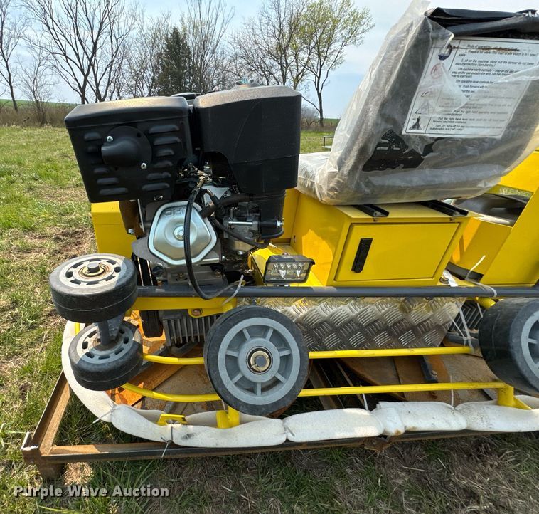 image for item DO0833 2024 Future FT-2 power trowel