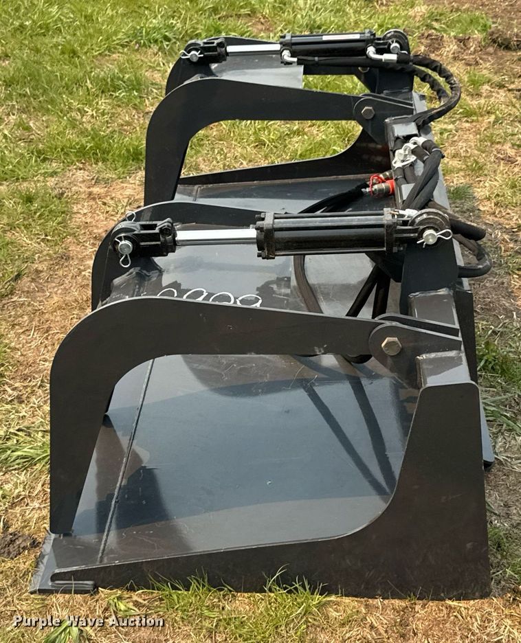 image for item DO0835 2023 Wolverine GB-11-72W skid steer grapple bucket