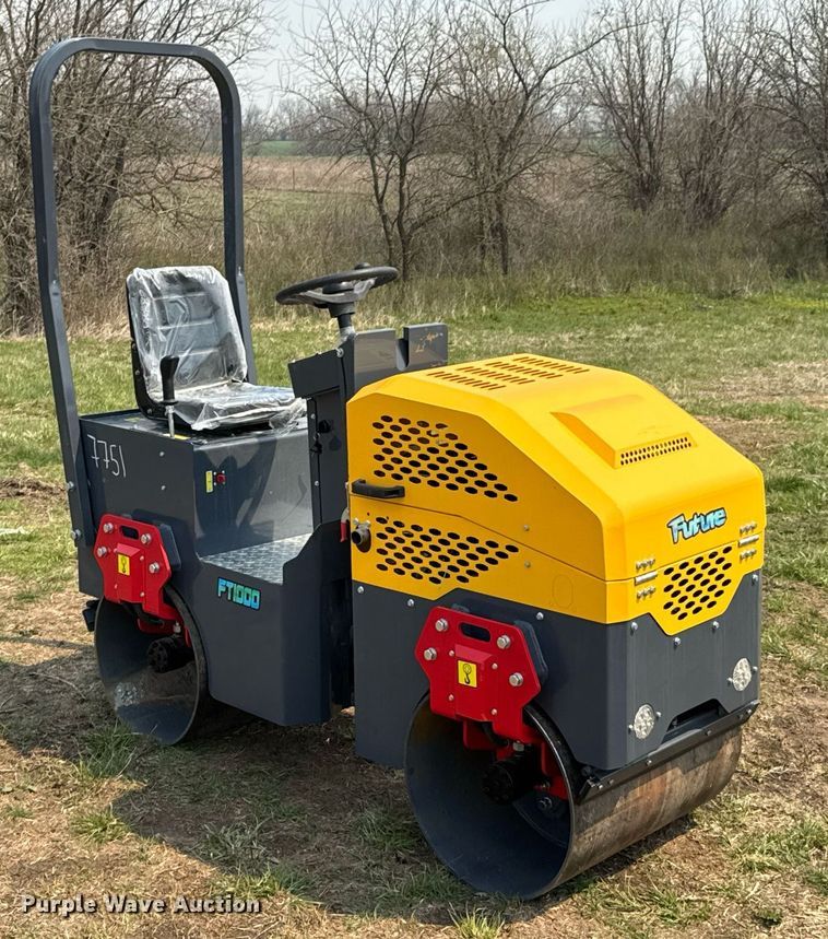 image for item DO0839 2024 Future FT1000 double drum vibratory roller