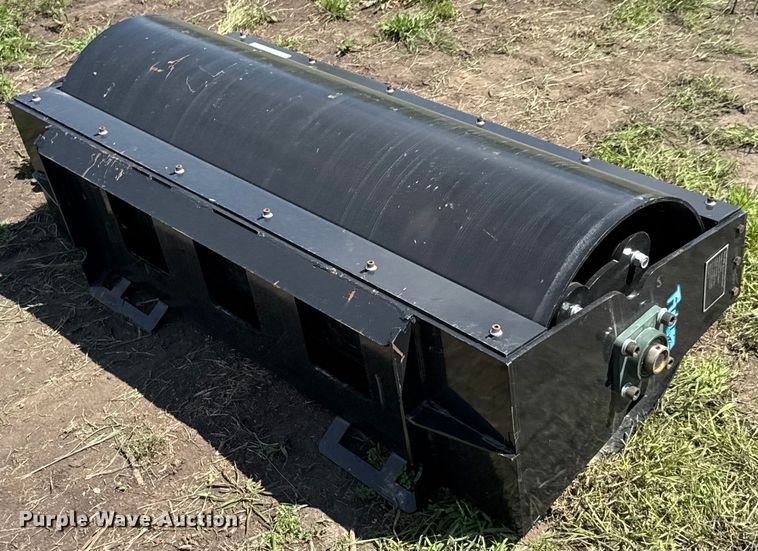 image for item DO0856 2024 Future FT-VR59 skid steer vibratory roller