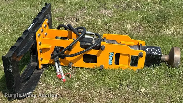 image for item DO0859 2025 Future FT-D680 skid steer post driver