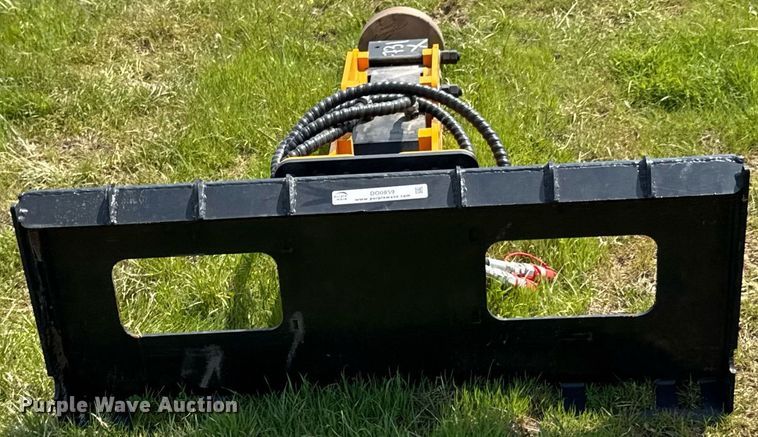 image for item DO0859 2025 Future FT-D680 skid steer post driver