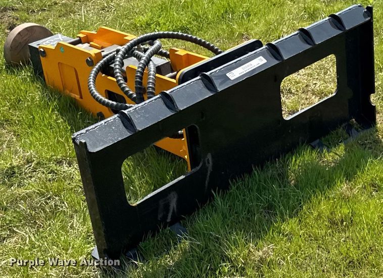 image for item DO0859 2025 Future FT-D680 skid steer post driver