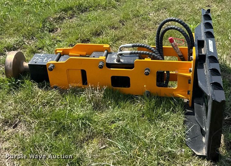 image for item DO0860 2025 Future FT-D680 skid steer post driver