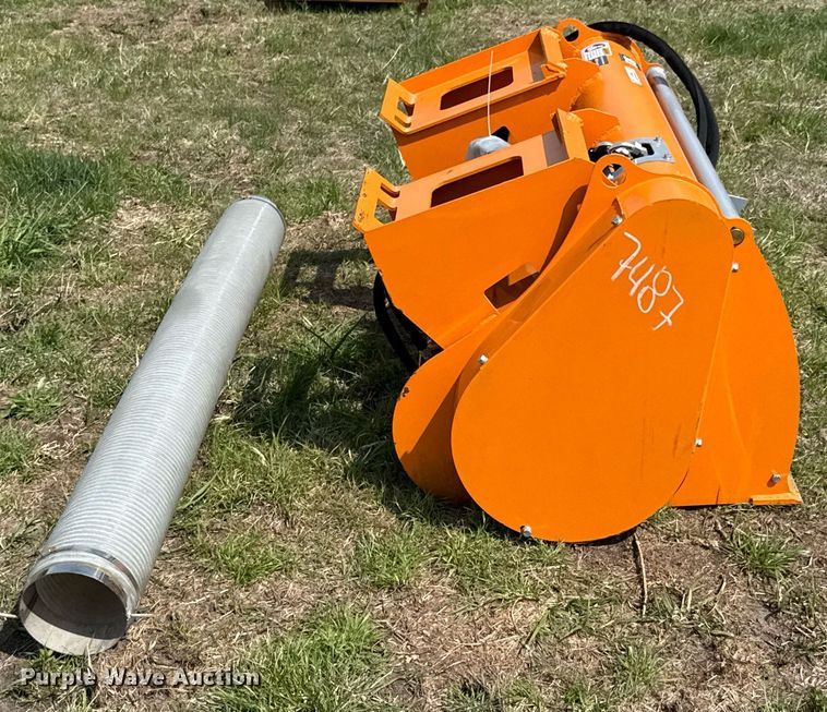 image for item DO0863 2024 LandHonor DCM-11-250G skid steer concrete mixer