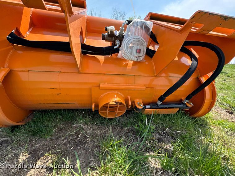 image for item DO0863 2024 LandHonor DCM-11-250G skid steer concrete mixer